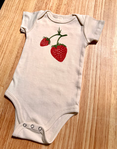 Strawberry short Sleeve Bodysuit