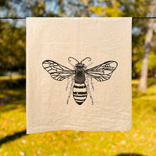 Load image into Gallery viewer, Bee Flour Sack Towel