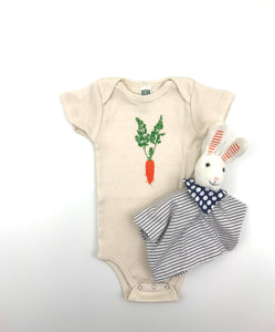 Carrot short sleeve baby bodysuit